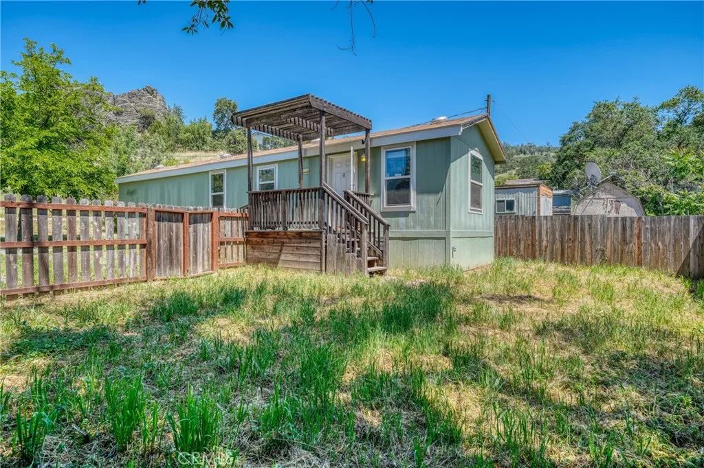 6219 Roland, Lucerne, CA 95458