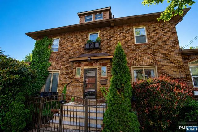 540 Highridge Avenue, Cliffside Park, NJ 07010