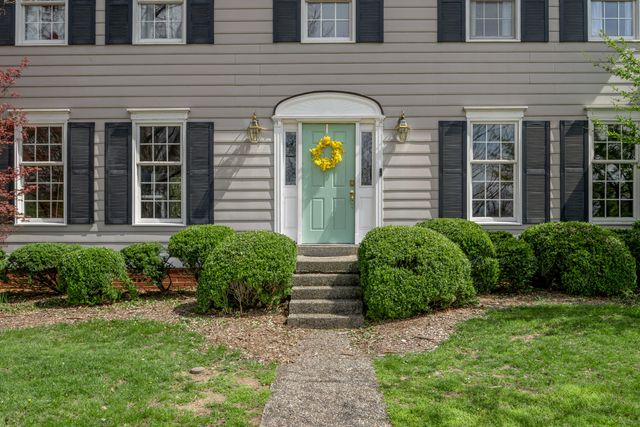 3004 Island Drive, Lexington, KY 40502