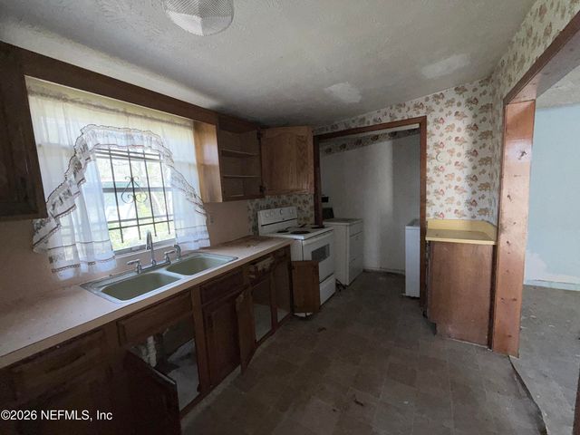 4115 SPIRES Avenue, Jacksonville, FL 32209