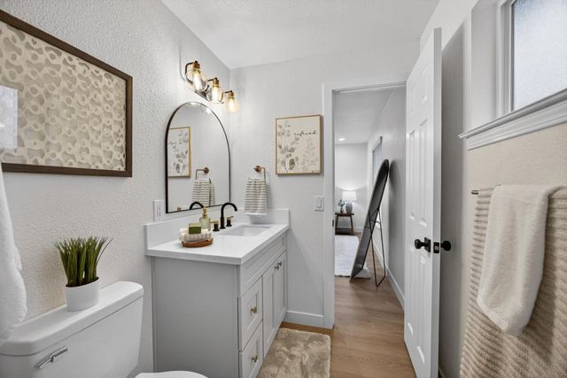 5587 Coronado Way, Rocklin, CA 95677