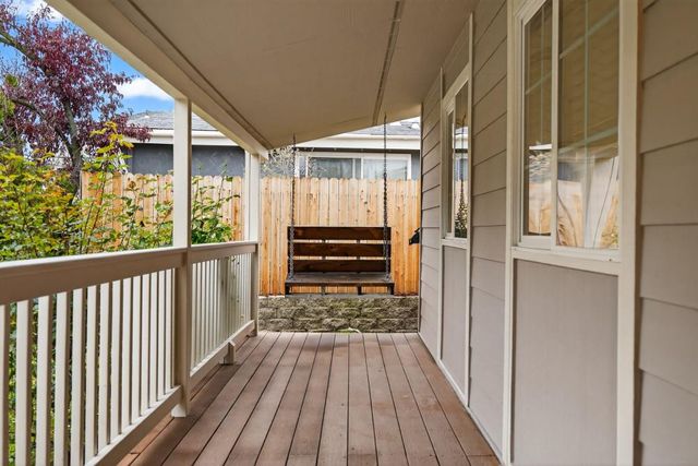 5587 Coronado Way, Rocklin, CA 95677