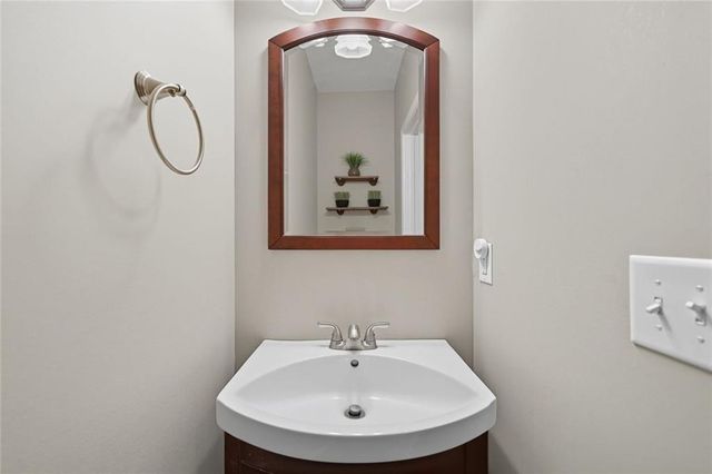 109 Cherokee S Drive, Waleska, GA 30183