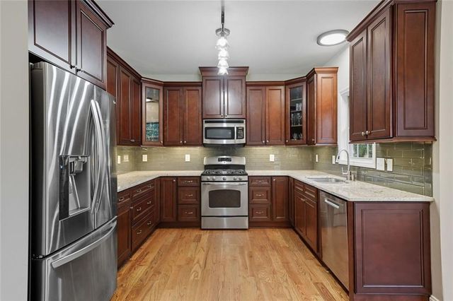 109 Cherokee S Drive, Waleska, GA 30183