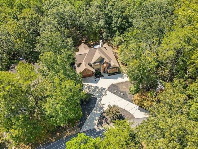 109 Cherokee S Drive, Waleska, GA 30183