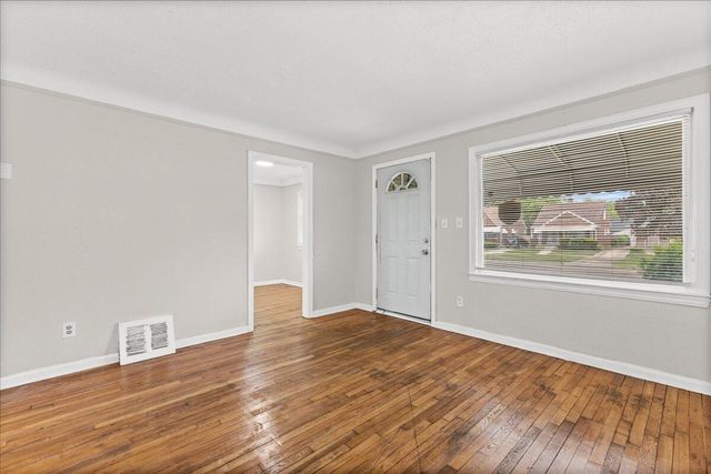 19549 Barlow Street, Detroit City, MI 48205