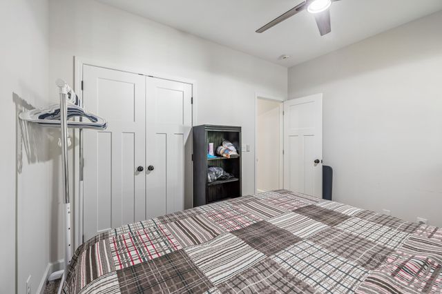 101 Cordle Ct, Charlotte, TN 37036