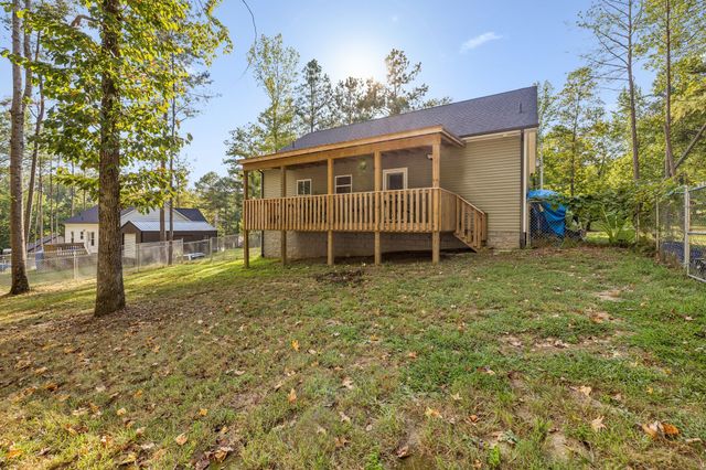 101 Cordle Ct, Charlotte, TN 37036