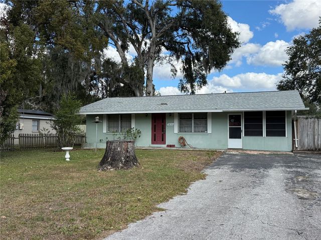 5854 9TH STREET, Zephyrhills, FL 33542