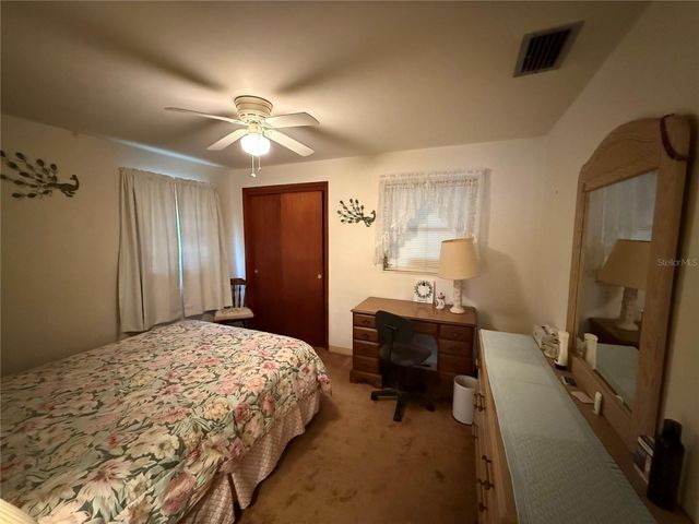 5854 9TH STREET, Zephyrhills, FL 33542