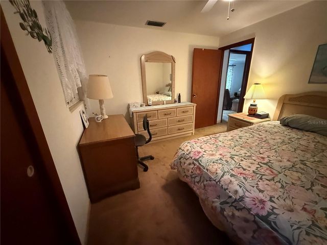 5854 9TH STREET, Zephyrhills, FL 33542