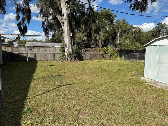 5854 9TH STREET, Zephyrhills, FL 33542