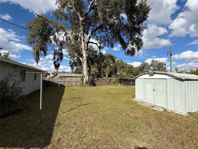 5854 9TH STREET, Zephyrhills, FL 33542
