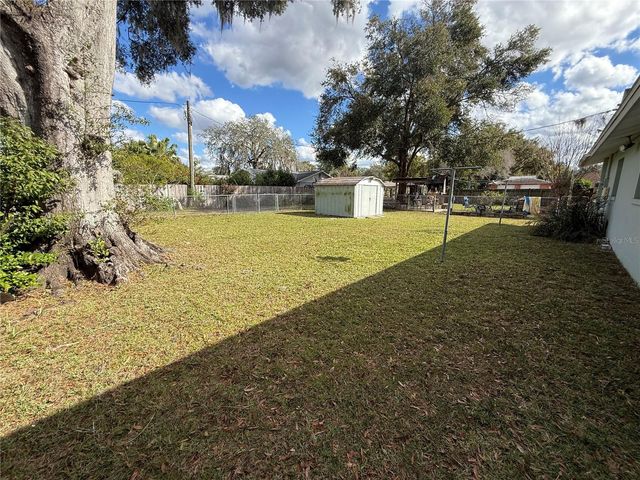 5854 9TH STREET, Zephyrhills, FL 33542