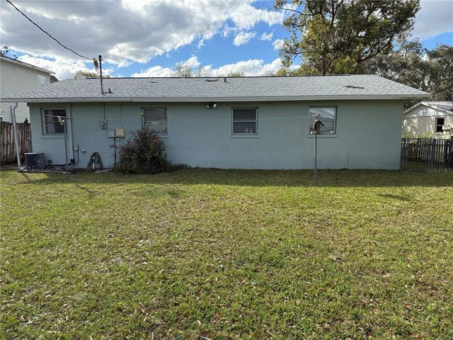 5854 9TH STREET, Zephyrhills, FL 33542