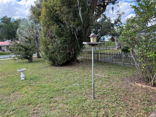 5854 9TH STREET, Zephyrhills, FL 33542