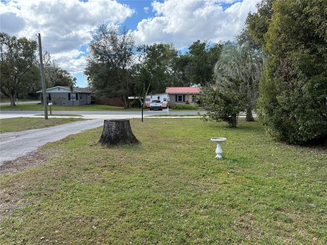 5854 9TH STREET, Zephyrhills, FL 33542
