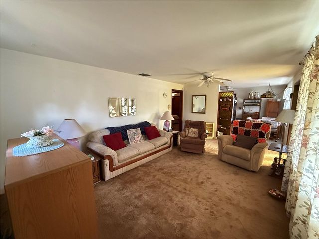 5854 9TH STREET, Zephyrhills, FL 33542