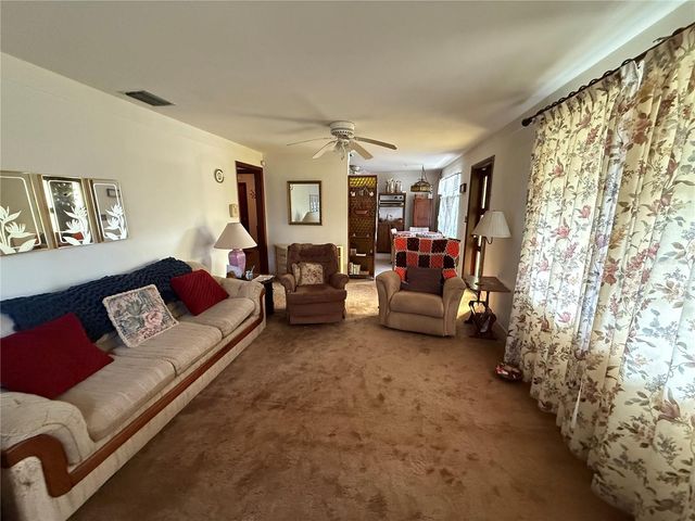 5854 9TH STREET, Zephyrhills, FL 33542