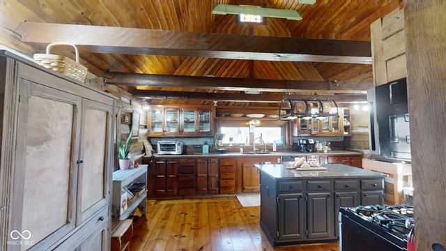 1806 N County Road 80 NE, Greensburg, IN 47240