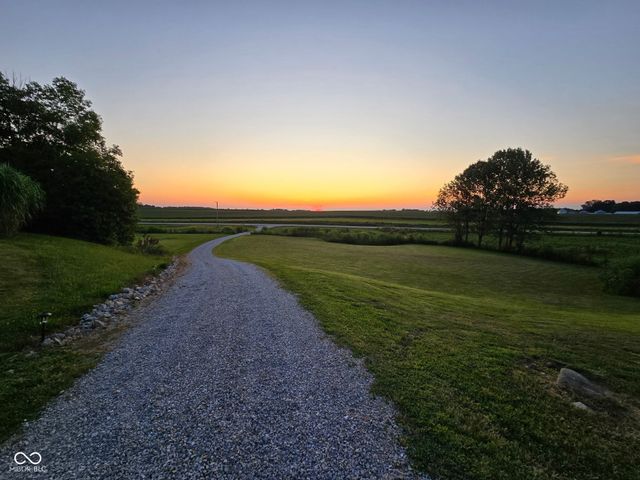 1806 N County Road 80 NE, Greensburg, IN 47240