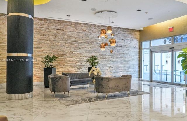 1250 S Miami Ave 2310, Miami, FL 33130