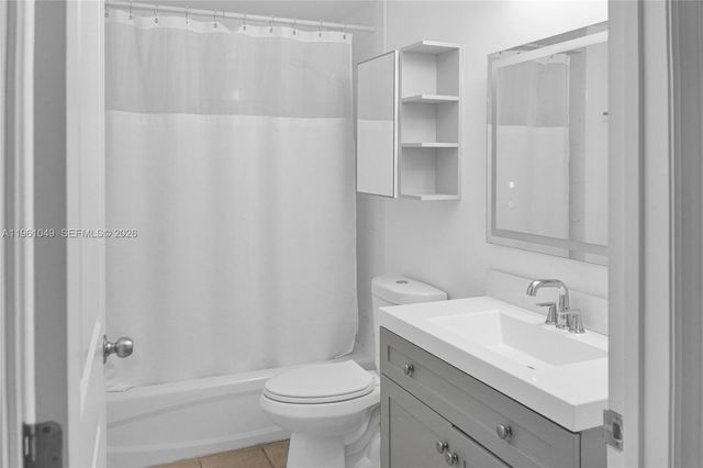 1250 S Miami Ave 2310, Miami, FL 33130