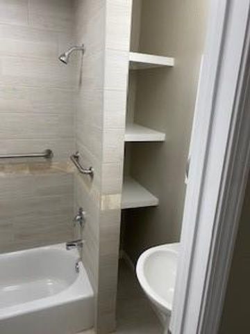 2626 Tidewater Drive, Houston, TX 77045