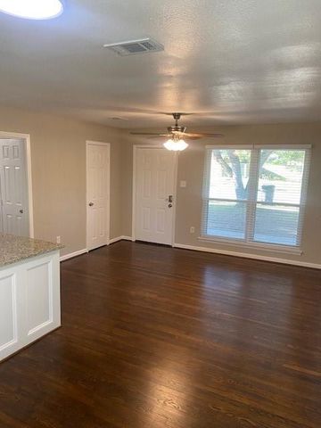 2626 Tidewater Drive, Houston, TX 77045