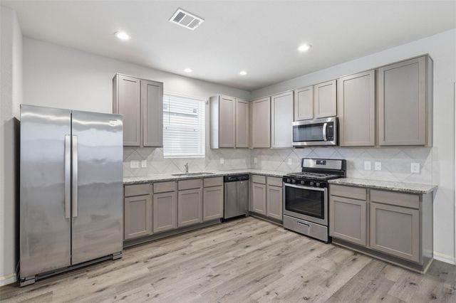 2522 Sturgeon Way, Conroe, TX 77384