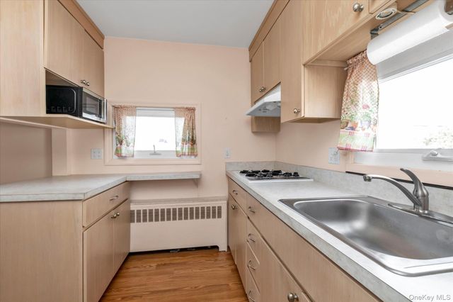 112 Harrison Place, Massapequa, NY 11758