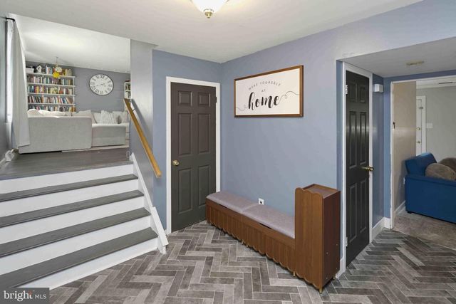 550 GABLES CT, Langhorne, PA 19047