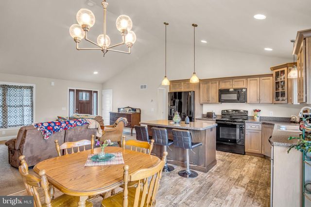 1519 ROLLING MEADOW RD, Lebanon, PA 17046