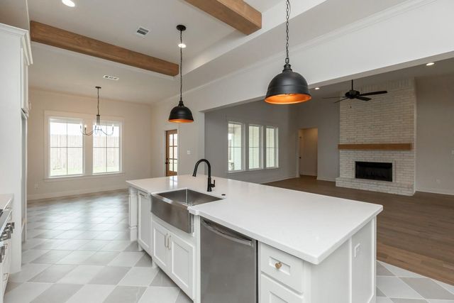 6560 Brayfield Lane, Beaumont, TX 77706