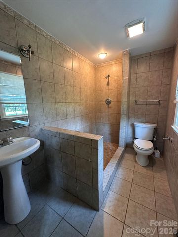5836 Lebanon Road, Charlotte, NC 28227