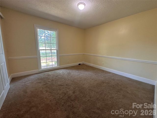 5836 Lebanon Road, Charlotte, NC 28227