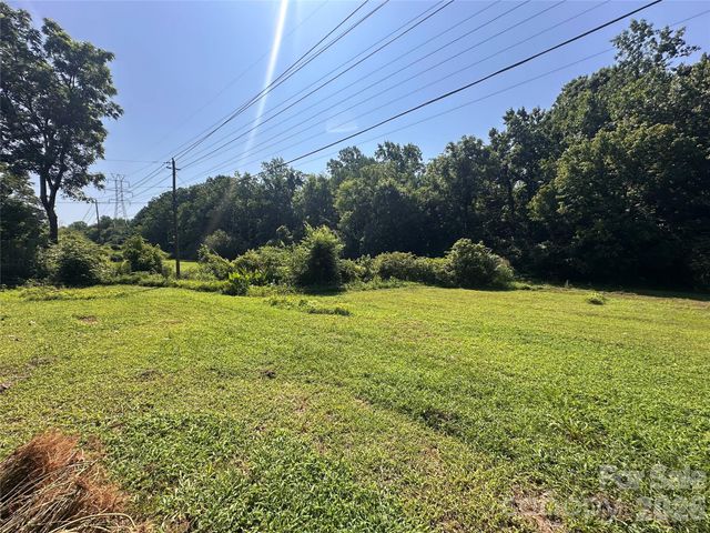 5836 Lebanon Road, Charlotte, NC 28227