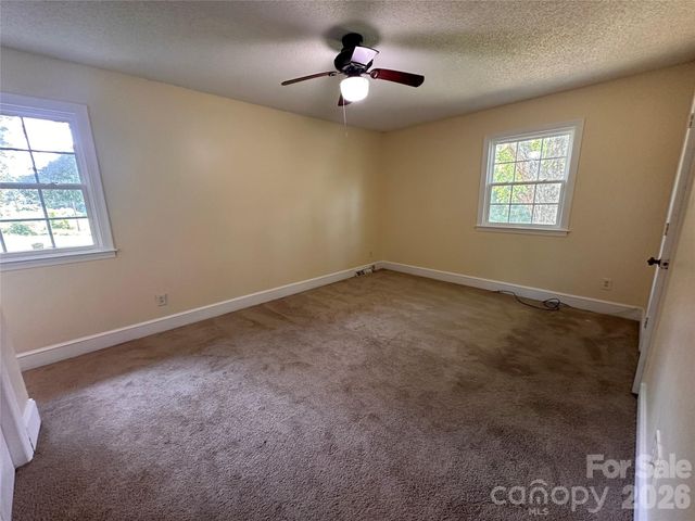 5836 Lebanon Road, Charlotte, NC 28227
