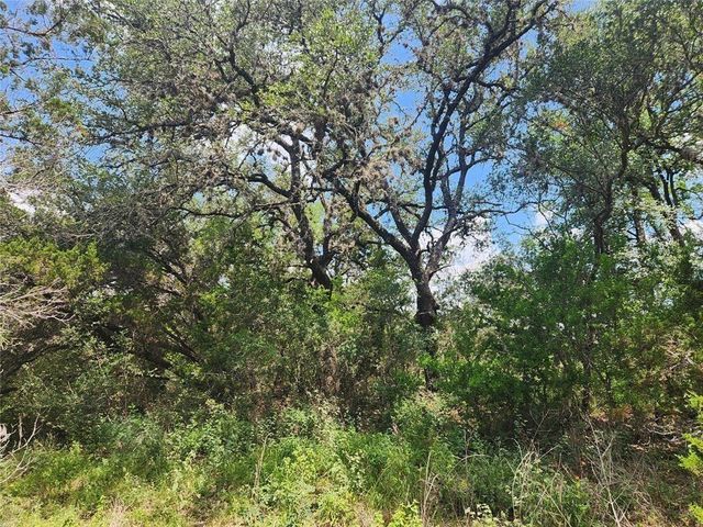 1700 Lime Kiln RD 4, San Marcos, TX 78666