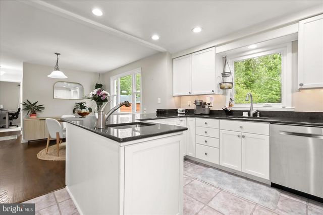114 SPRINGSIDE DR, Lutherville Timonium, MD 21093