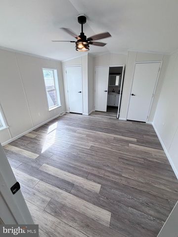 17 CORAL DRIVE, Carlisle, PA 17013