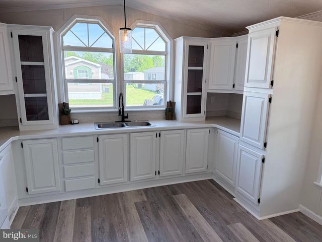 17 CORAL DRIVE, Carlisle, PA 17013