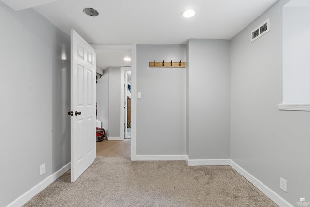 1411 Pierre Street, Manhattan, KS 66502