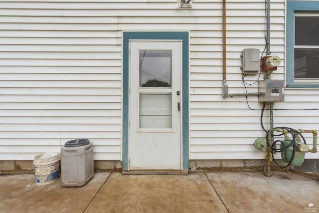 1411 Pierre Street, Manhattan, KS 66502