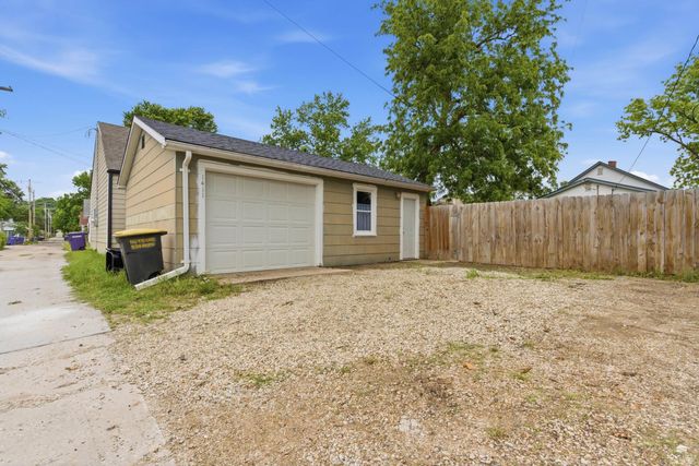 1411 Pierre Street, Manhattan, KS 66502