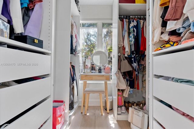 2231 SW 17th St, Miami, FL 33145