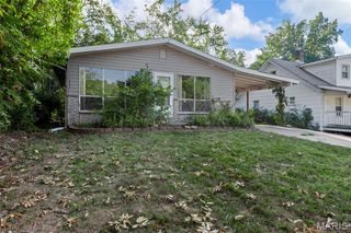 3244 Chaucer Avenue, St Ann, MO 63074