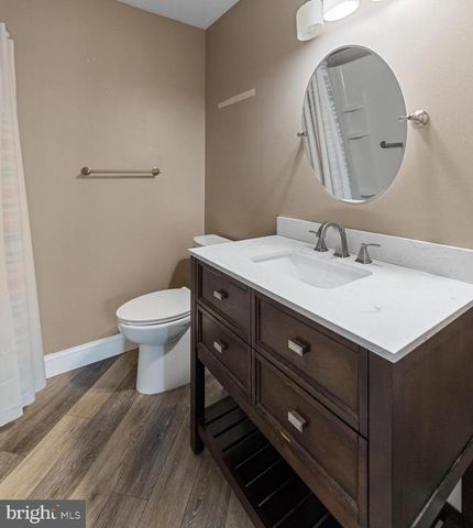 3408-B NEILS CT, Mount Laurel, NJ 08054