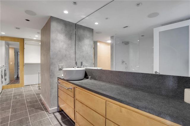 199 14th Street NE 1512, Atlanta, GA 30309