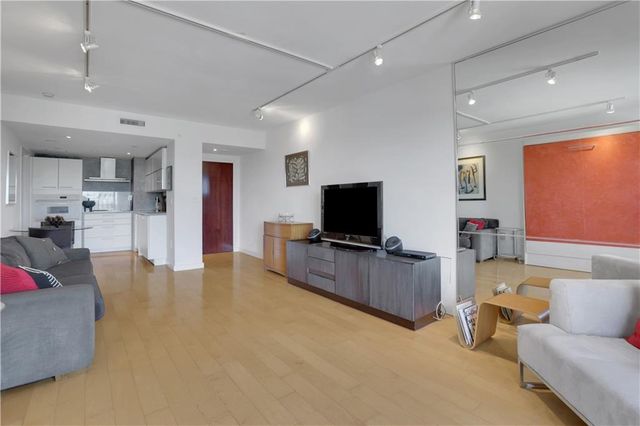 199 14th Street NE 1512, Atlanta, GA 30309